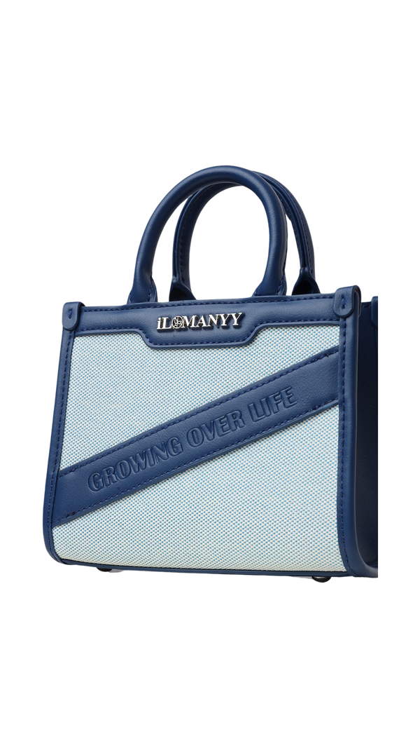Chic and Spacious Women's Tote Bags